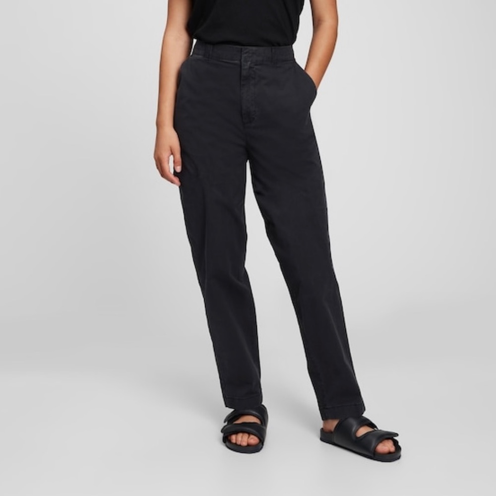 GAP Straight Up Khakis - Black NWT (W Size 8)